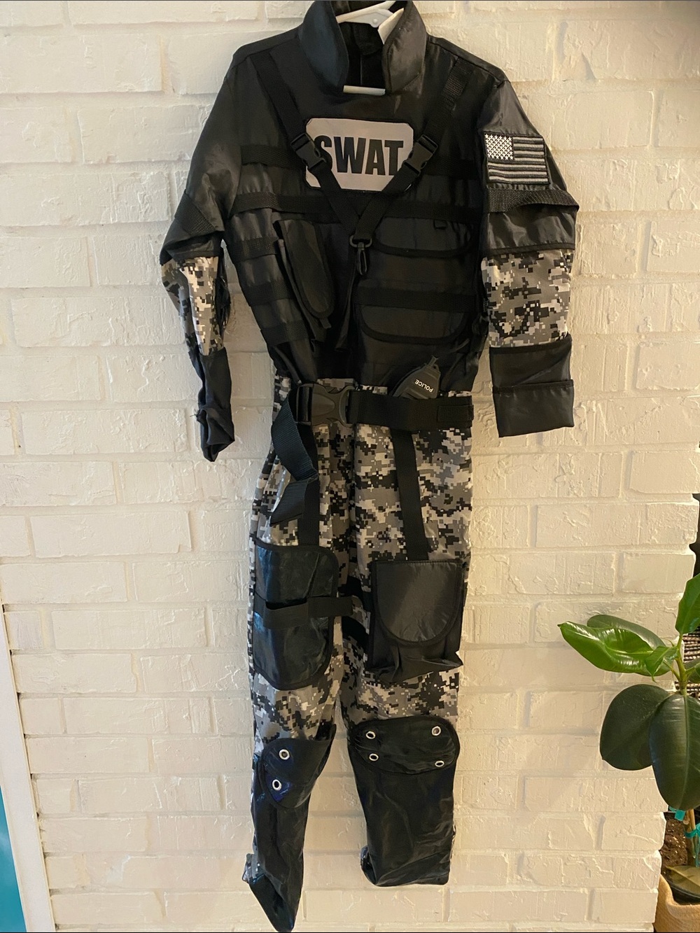 Kids SWAT Costume Jumpsuit in Black and Gray Camo